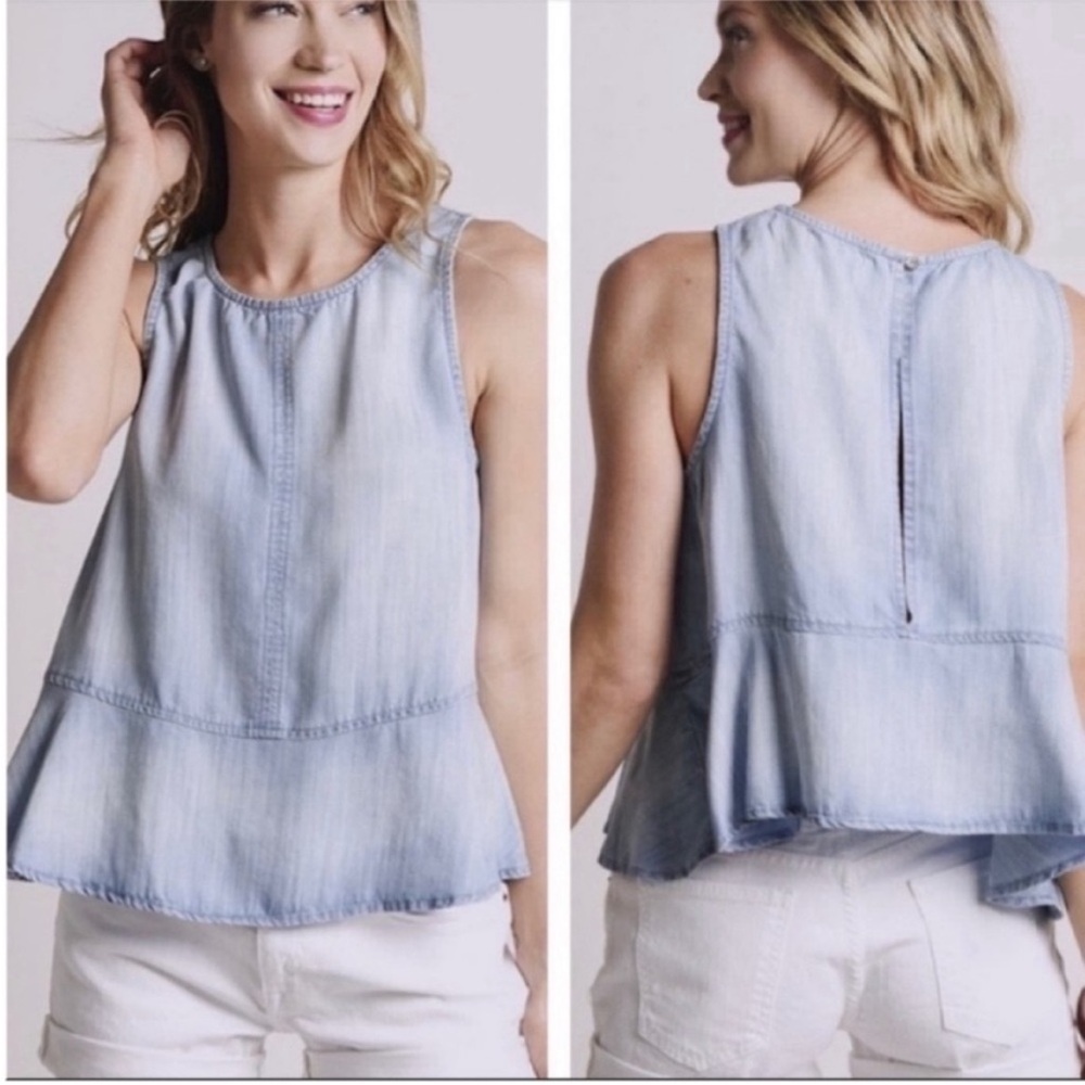 Anthropologie Cloth & Stone Peplum Hem Open Back Soft Chambrey Top Size XS